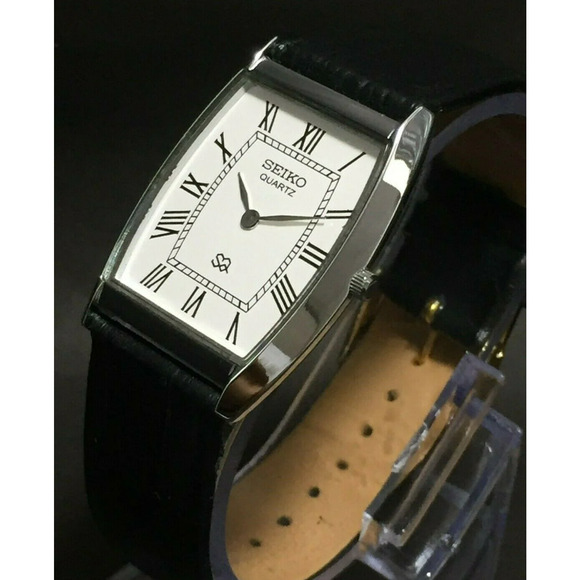 Vintage Style Seiko Quartz Mens Silver Watch & White accents W/ Leather Strap - Picture 1 of 8